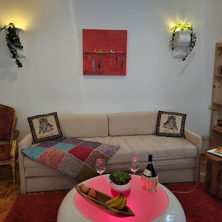 Ferienwohnung Fuer 4 Personen Mit Schnellem Wlan, Glasfaser, Tv Paket Beilstein  Exterior photo